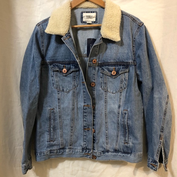 Forever 21 Jackets & Blazers - NWT Sherpa Collar Denim Jacket